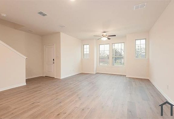 3rd image of 1920 Hellams Ln #1924