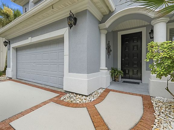 5th image of 47 Dominica Ct