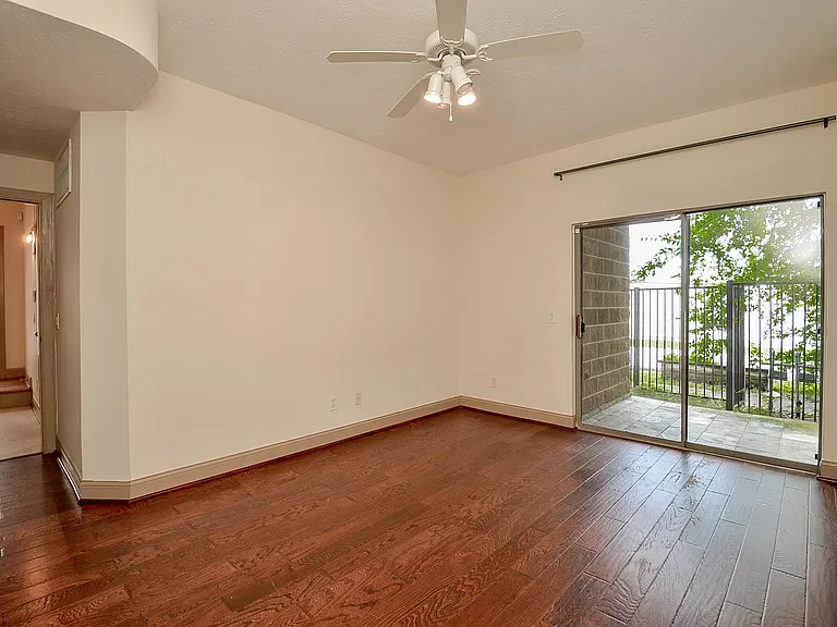 5311 Lillian St — Photo 24