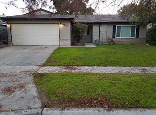 4693 W Swift Ave, Fresno, CA 93722