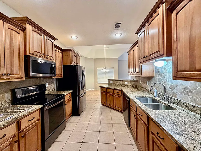 134 Tanner Ln — Photo 3