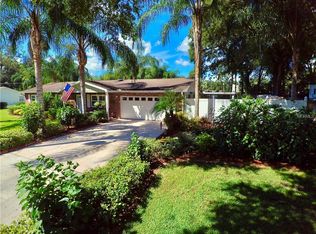 612 Overhill Dr, Brandon, FL 33511