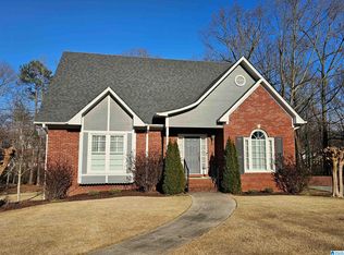 1724 Russet Hill Cir, Hoover, AL 35244