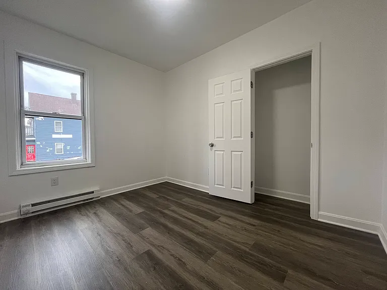 61 Fox St #1 — Photo 9