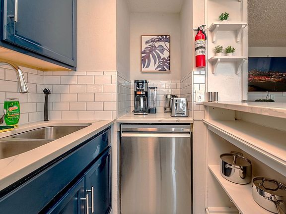 3rd image of 3706 Wyoming St #3708-8