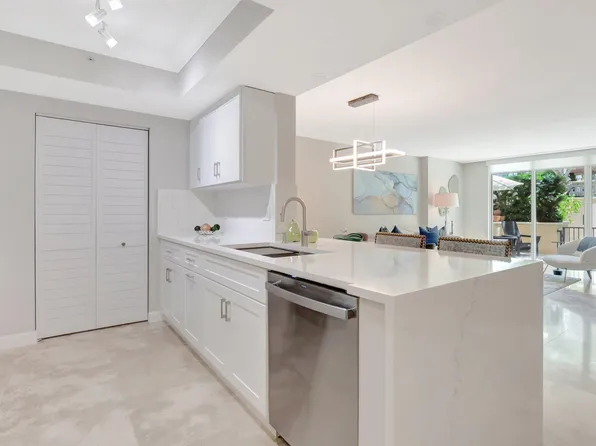 99 SE Mizner Boulevard #636, Boca Raton, FL 33432