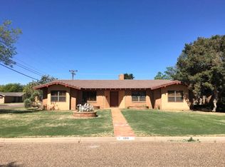 1301 Holiday Dr, Plainview, TX 79072