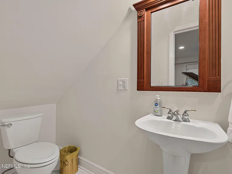 2920 Oak St — Photo 21