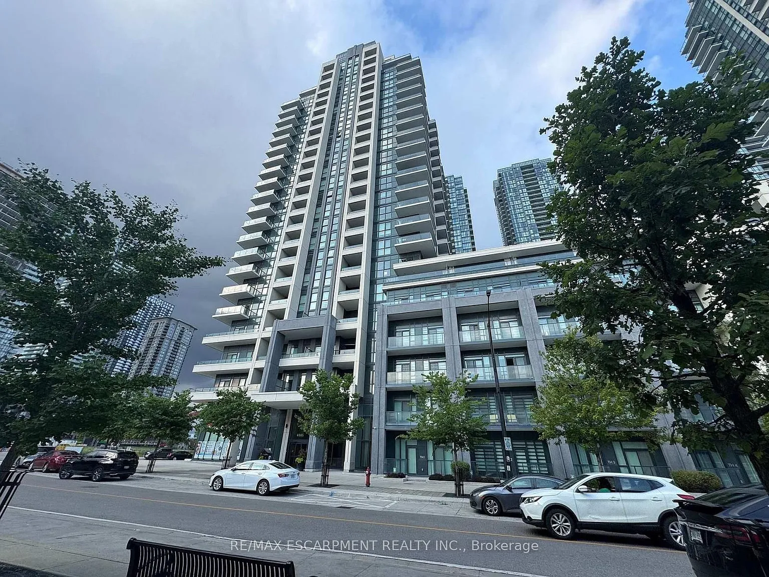 2 bed, $2,700 — Photo 1