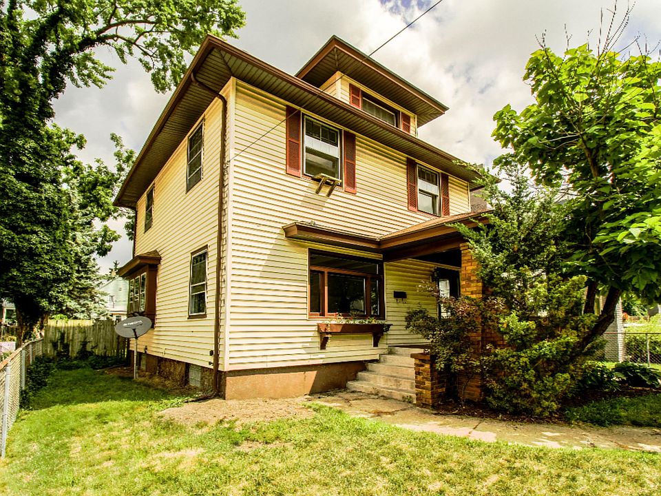 1st image of 1001 Franklin St SE