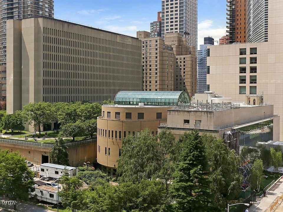 1st image of 61 W 62nd St APT 7F