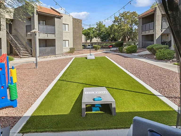 Saddle Ridge — Photo 17