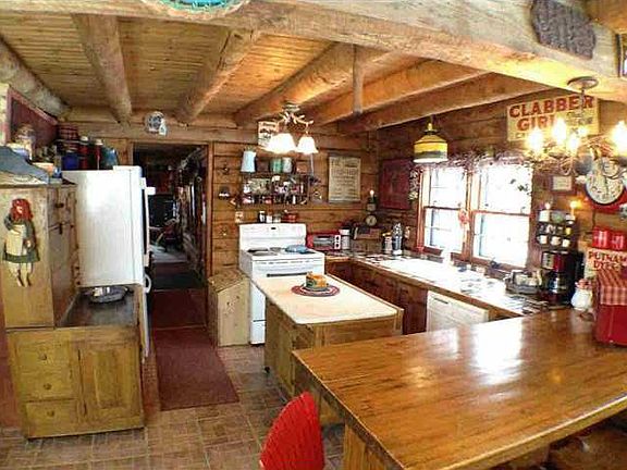 5th image of 9710 N County Road 425 E