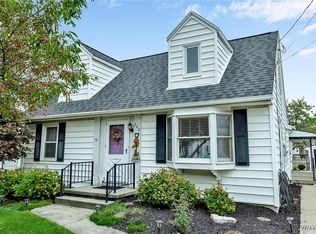 340 Kerr St, Lewiston, NY 14092