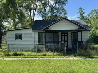 2418 Morris St, Saginaw, MI 48601