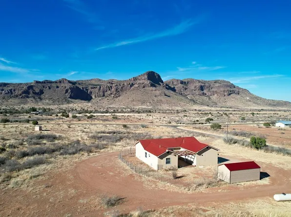 12 Wagon Rd, Alpine, TX 79830