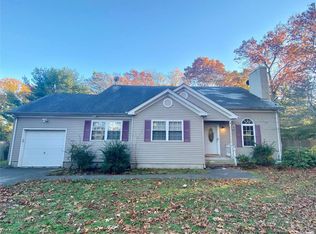 143 Clinton Ave, Mastic, NY 11950