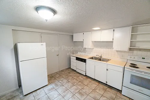 1108 W 12th Ave #4 Photo 1