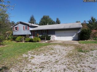 18289 Erhart Rd, Grafton, OH 44044