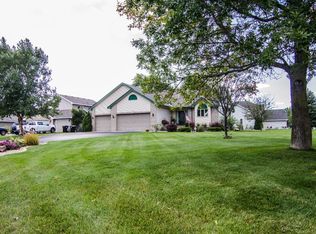 13842 Evergreen St NW, Andover, MN 55304