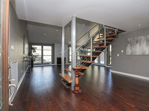 5th image of 8210 Sean Park Ct