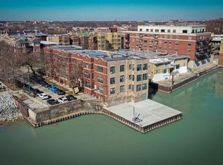 Howard Beach Apartments, Chicago, IL 60626