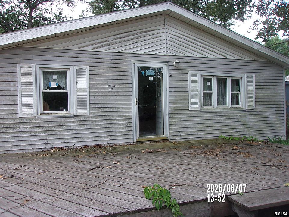 1st image of 21957 Oak St