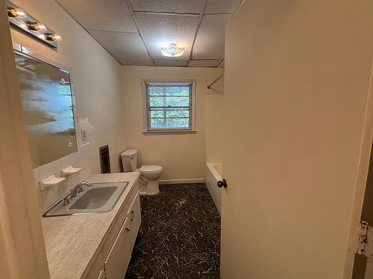 150 Joe Hale Dr — Photo 6