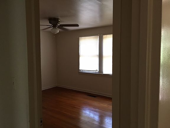 5th image of 627 Herring Dr #627