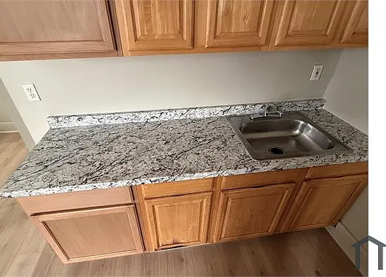 301 Cleveland Ave #2 — Photo 15
