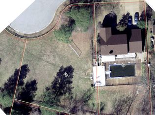 70 Waterview Dr, Newport News, VA 23601