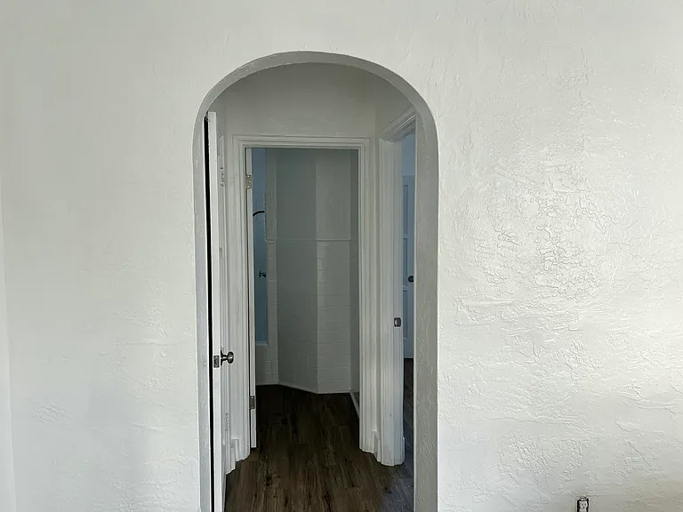 1739 Moffett St #3 — Photo 8