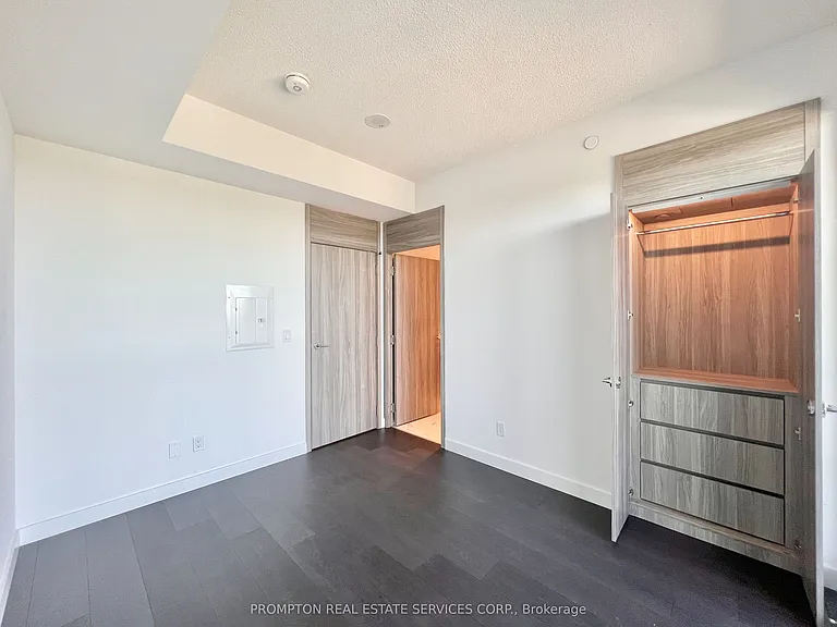 68 Esther Shiner Blvd #2005 — Photo 17