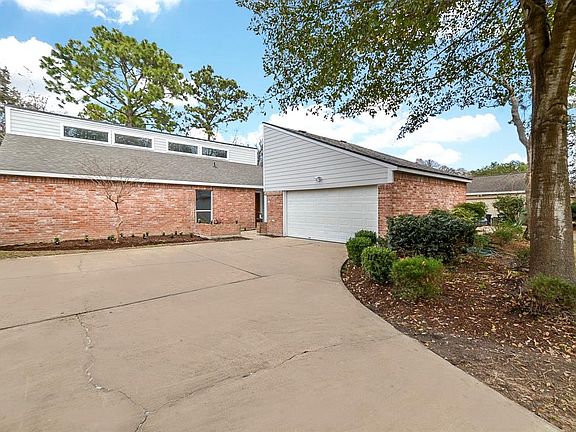 2nd image of 20238 Pittsford Dr