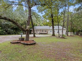 78 Pinewood St, Crawfordville, FL 32327