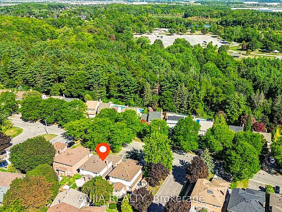 5th image of 77 Royal Palm Dr