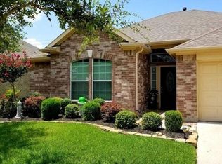 1009 Autumn Brook St, Seabrook, TX 77586