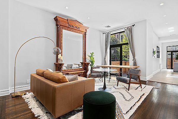 1st image of 874 President St #1