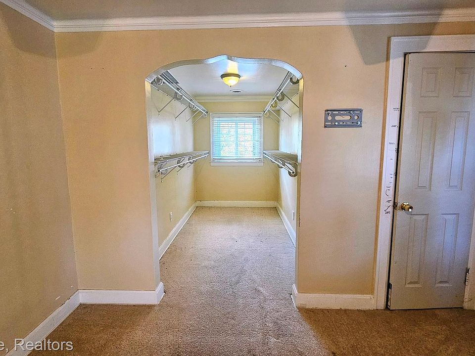 14866 Penrod St, photo 24