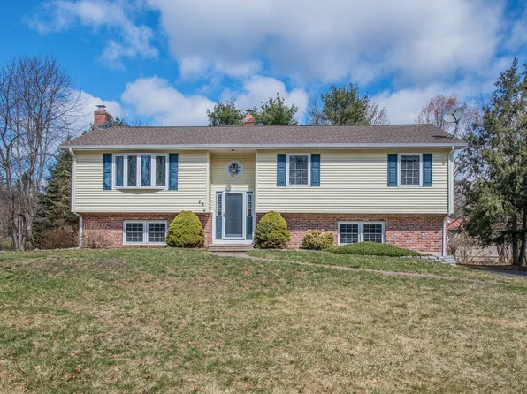 26 Burnt Hollow Court, Cheshire, CT 06410