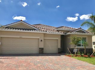 2093 Satsuma Ln, Naples, FL 34120