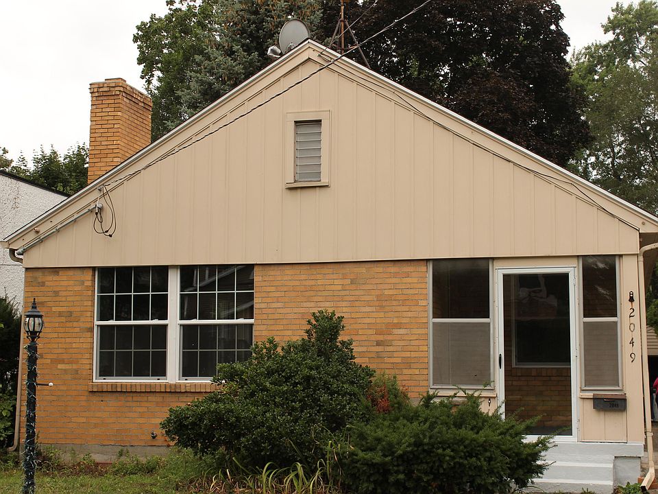 1st image of 2049 Paris Ave SE