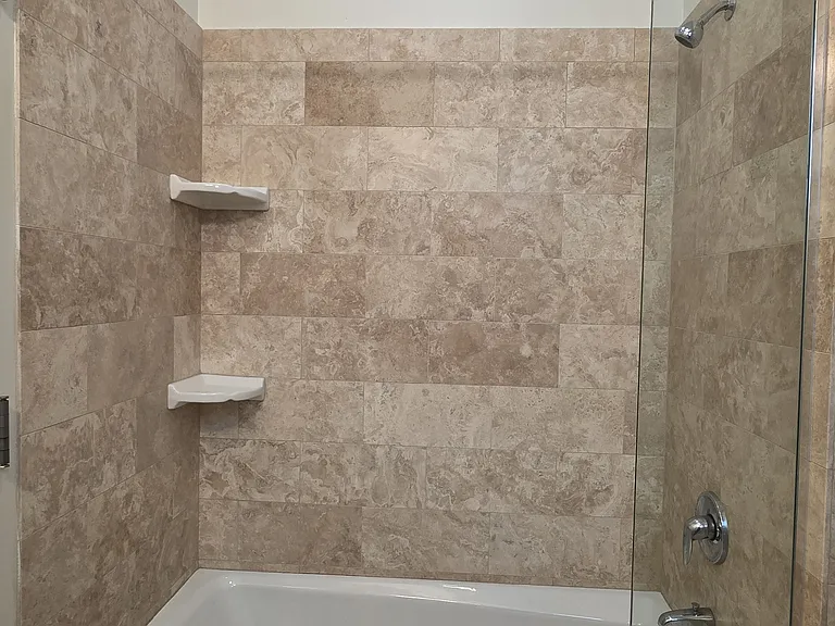 717 N Highland Ave #10 — Photo 15