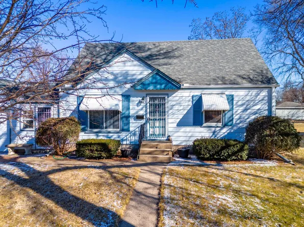 5948 Bryant Ave N, Brooklyn Center, MN 55430