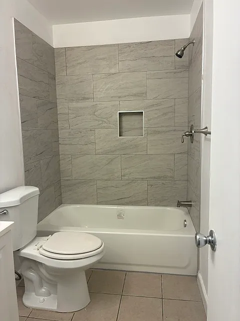 2 bed, 750 sqft, $1,350 — Photo 2