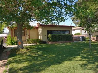 319 W Avenue S, Palmdale, CA 93551