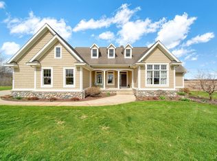 3950 Taylor Ln, Saline, MI