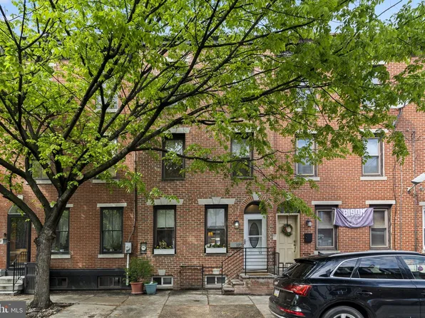 1913 Carpenter St, Philadelphia, PA 19146