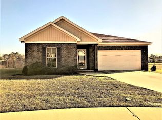 105 Belhaven Dr, Dothan, AL 36303