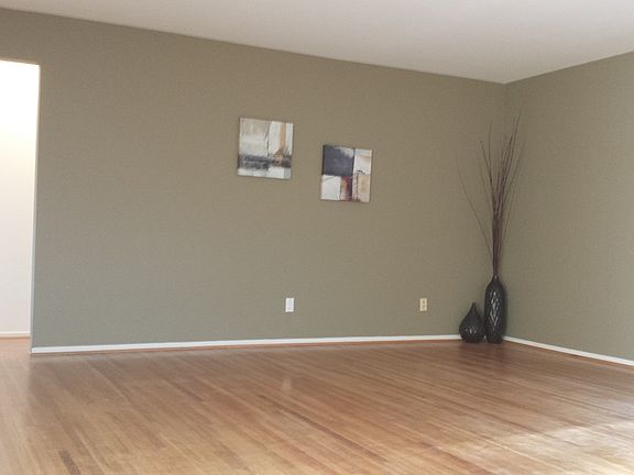 2nd image of 311 Linares Ave